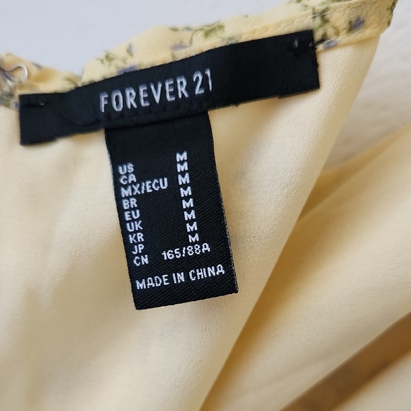 Forever 21 Yellow Ditsy Floral Mini Dress side ruching ruffle hem cami Sz S NWT - Picture 10 of 15